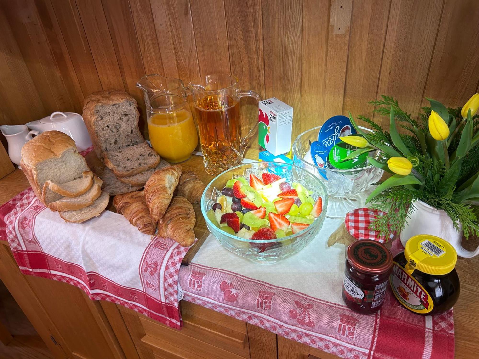 The Westwoods Bed and Breakfast Εξωτερικό φωτογραφία