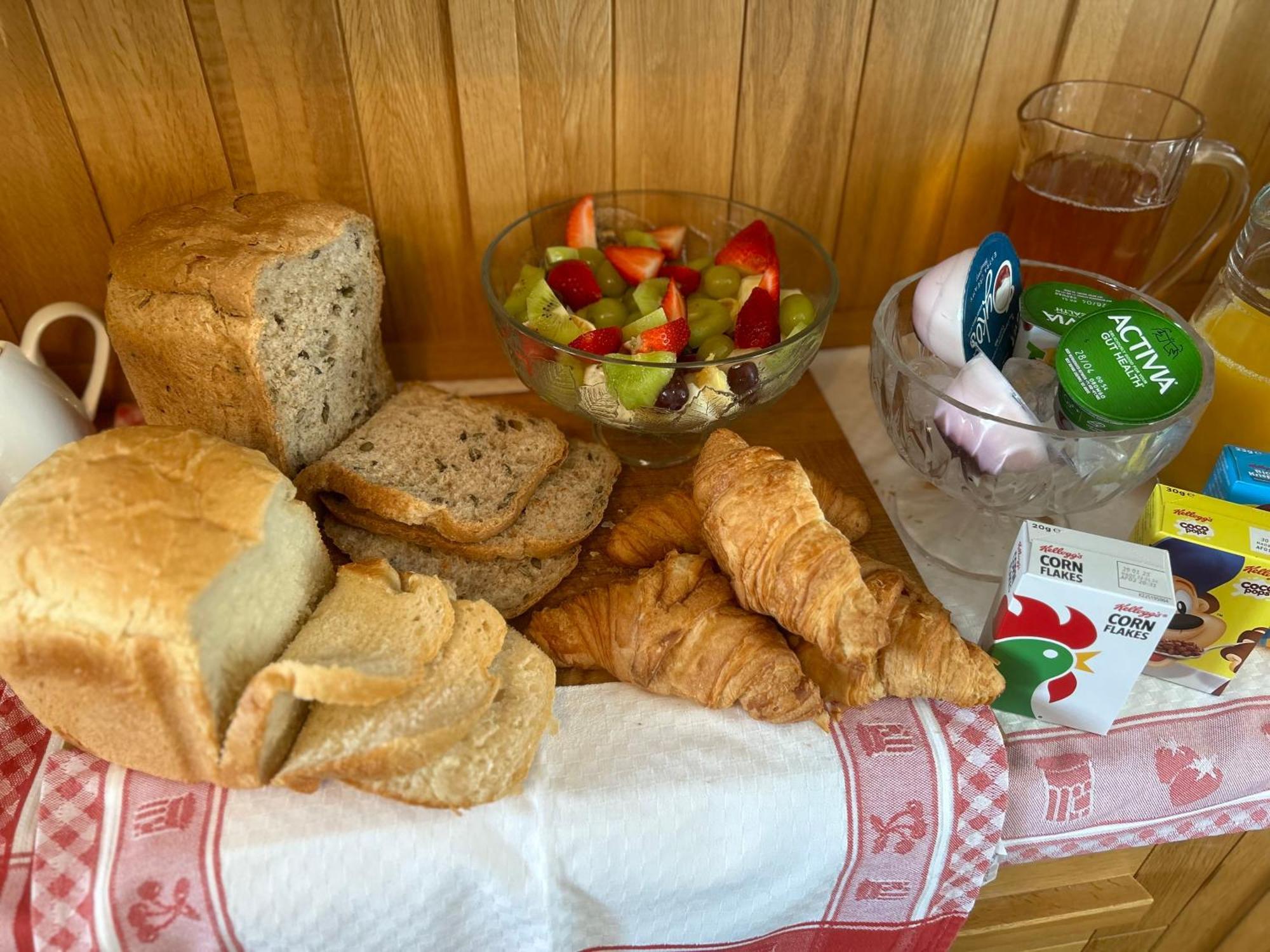 The Westwoods Bed and Breakfast Εξωτερικό φωτογραφία